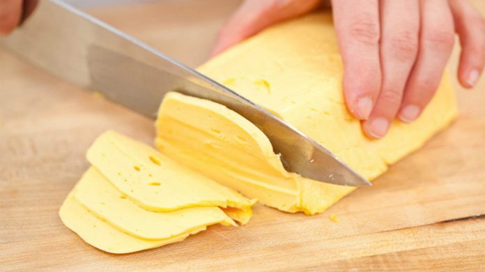 Visātrāk pagatavojamā mājas siera recepte