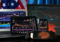 Āzijas akcijas gūst nelielu pieaugumu, investoriem skatoties uz ASV un Ķīnas sarunām