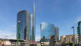 UniCredit atsauc piedāvājumu par Banco BPM  iegādi, “zelta varas” nenoteiktības dēļ