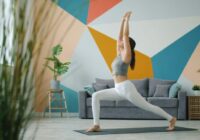 Hygge stila fitness: 5 mājās praktizējami sporta veidi, kas uzlabos garastāvokli sliktos laikapstākļos